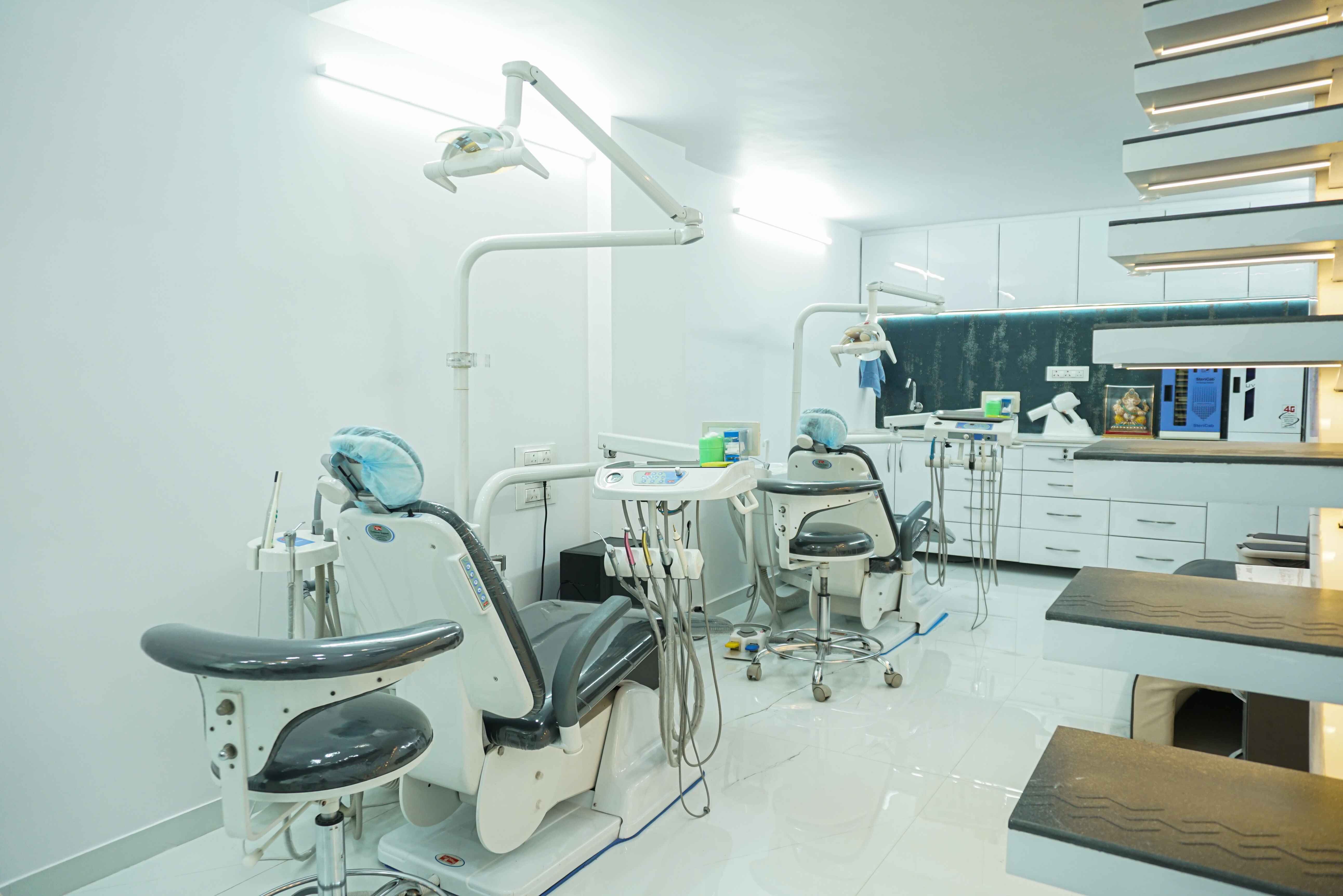 Dental Clinic in Kharghar - Perfect 32 Dental Clinic cover