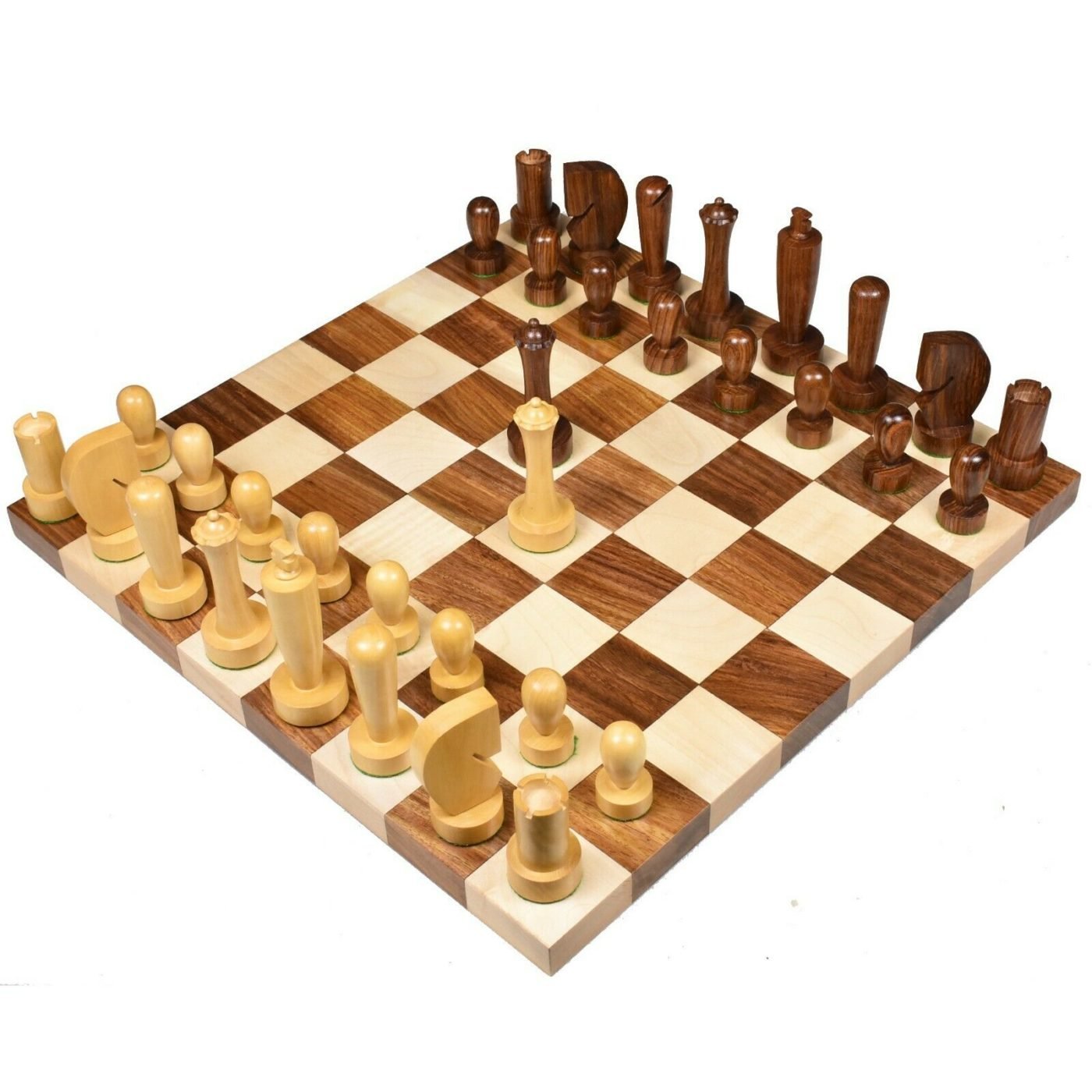 Royal Chess Mall | StartUs