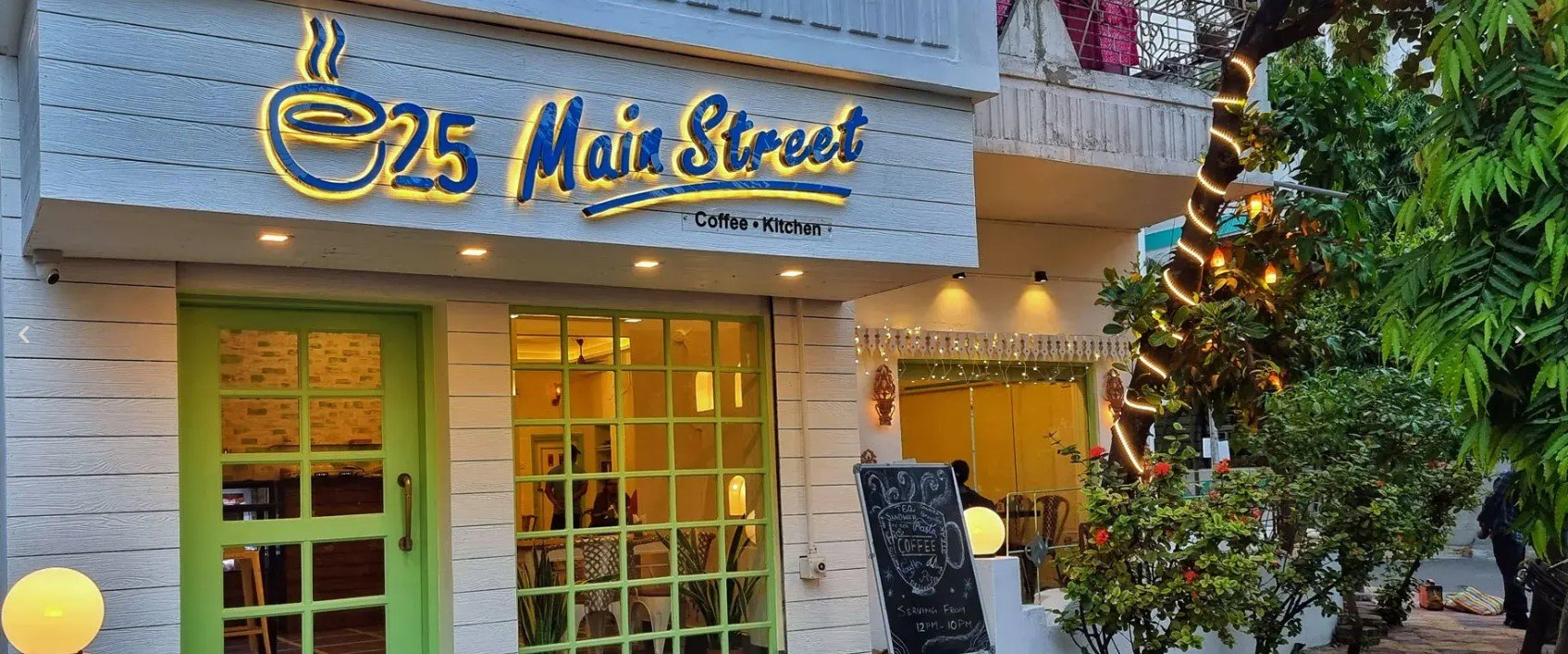 25 Main Street Cafe cover