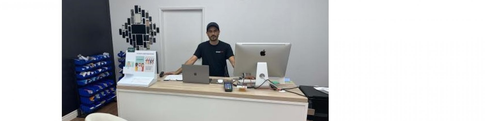 SimplyFixIT - Phone & Laptop - Kitchener - Waterloo