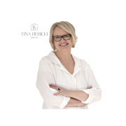 Tina Hubicki Broker - Bosley Real Estate Brokerage Ltd